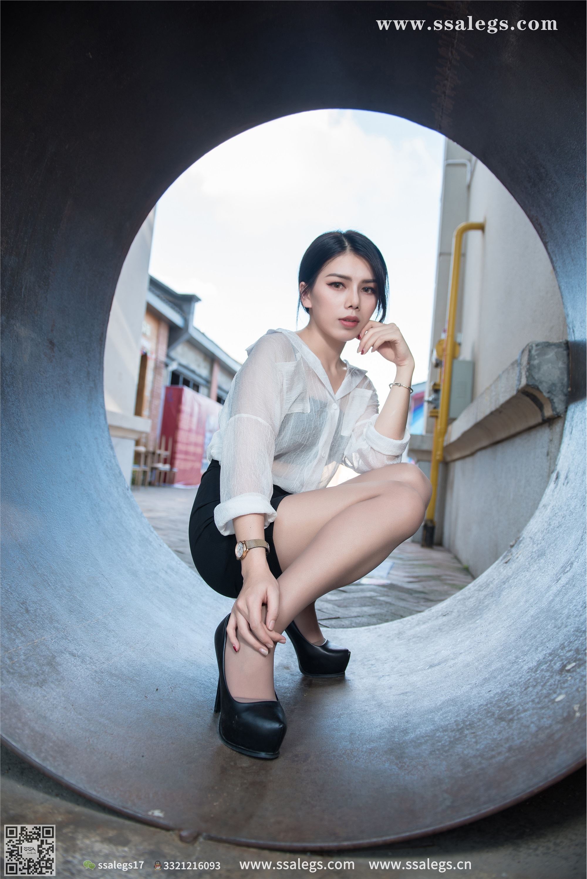 SSA丝社 NO.021 混血美女芷沫浪漫咖啡色丝袜街拍